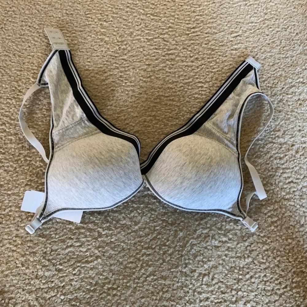 Hanes Cottony Soft Wireless Bra